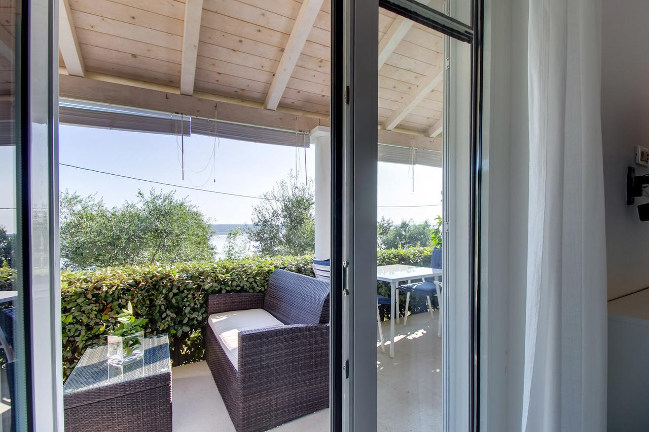 נזרין Apartments Del Sole חדר תמונה