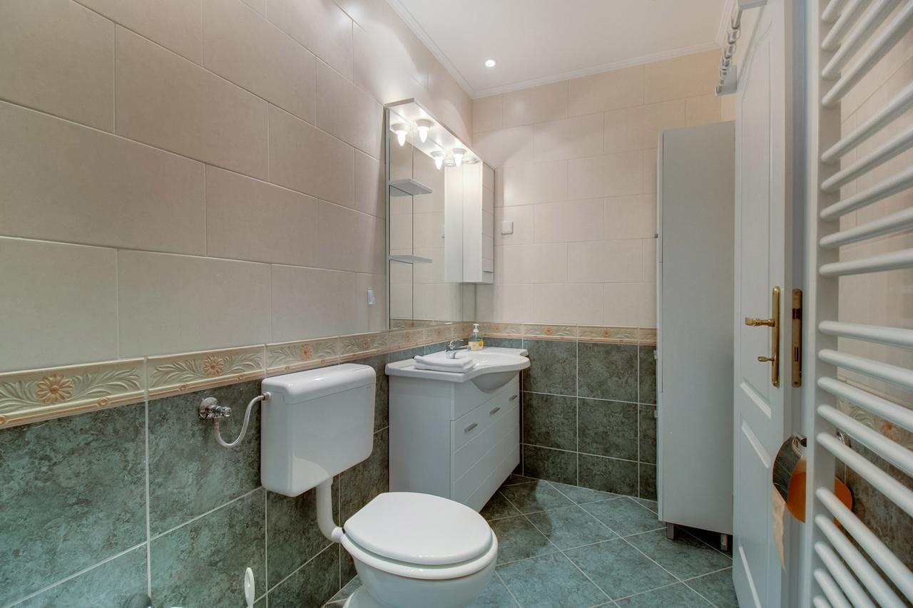 נזרין Apartments Del Sole חדר תמונה