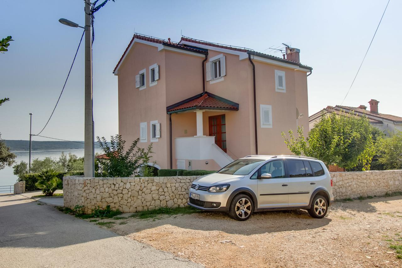 נזרין Apartments Del Sole חדר תמונה